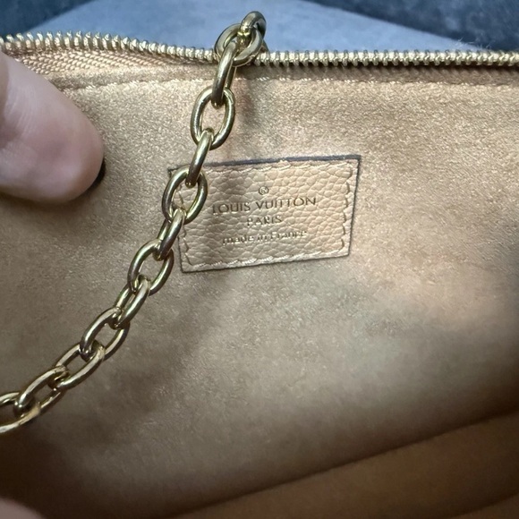 Louis Vuitton pochette accessoires bicolor arizona beige - Picture 7 of 8